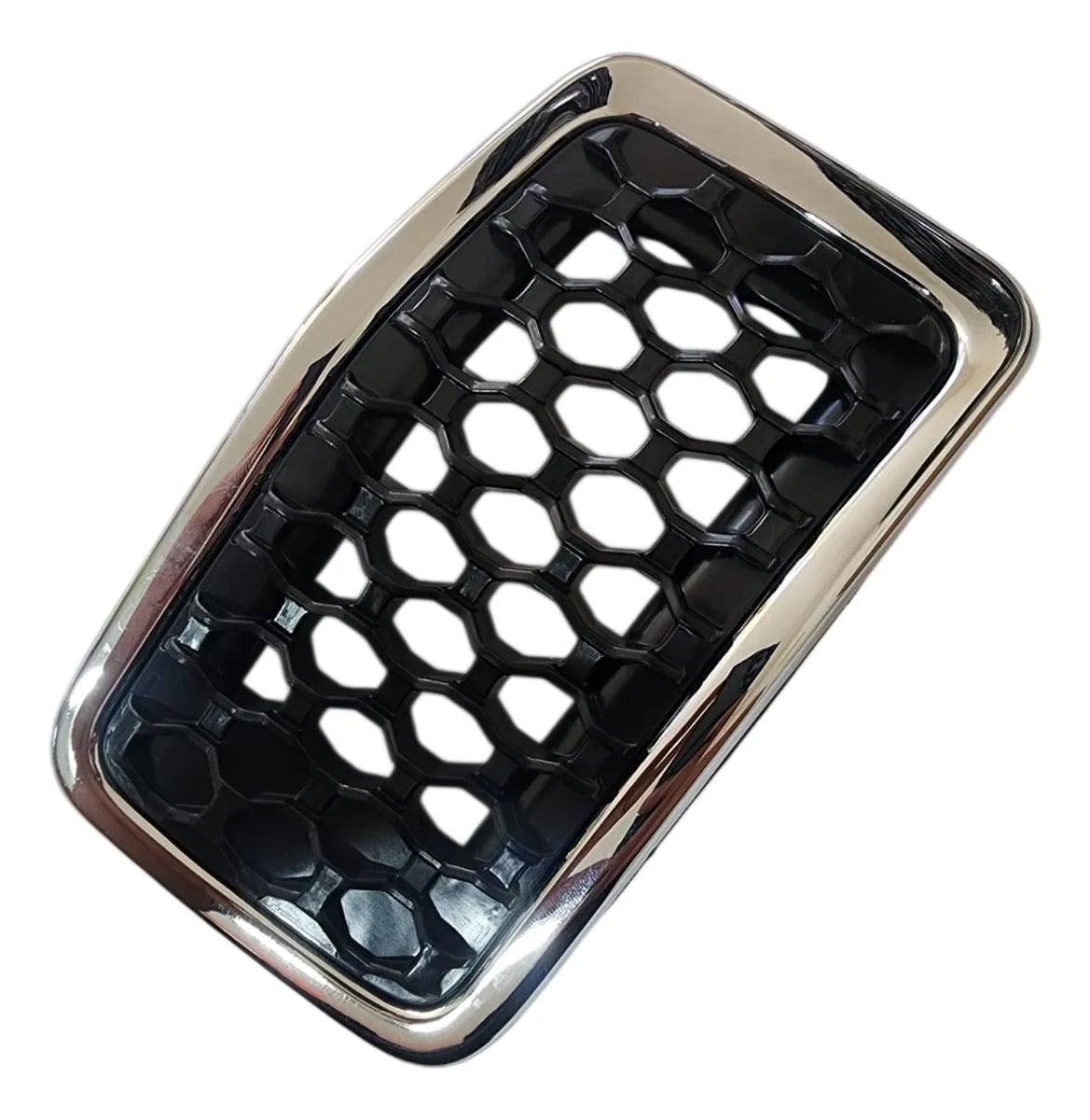 Parrilla Coraza Cromada #6 Delantero Jeep Cherokee 2019-2023