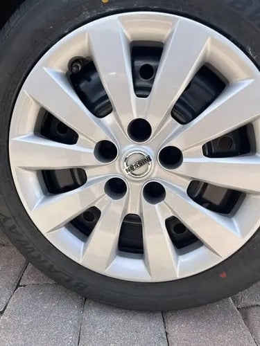 Tapon Copa Rin 16 Nissan Sentra 2013-2025