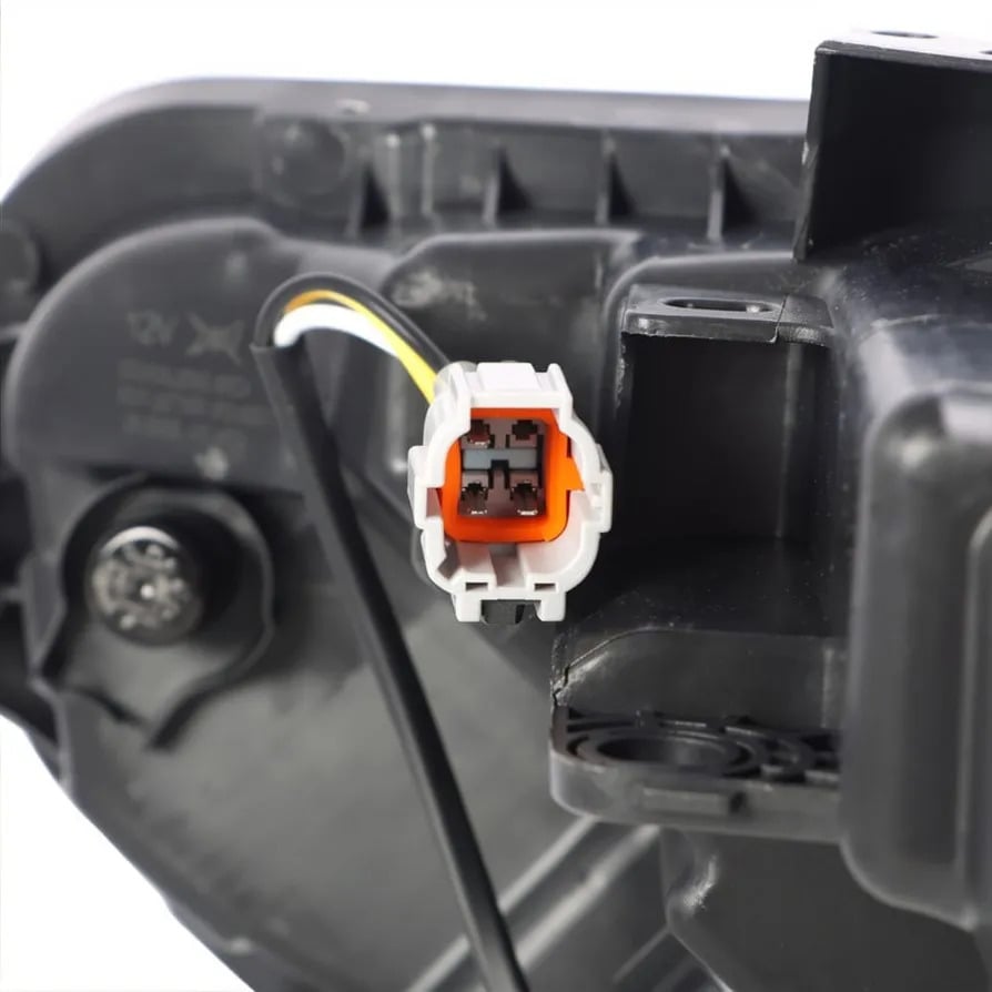 Faro Versa Con Cuarto Ambar Derecho Delantero Nissan Versa 2020-2025