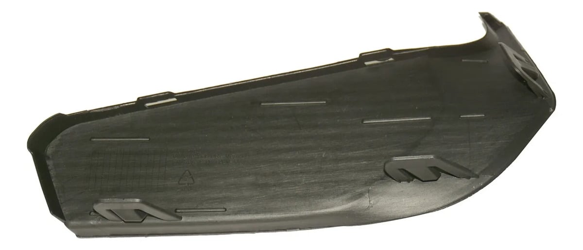 Bisel Faro Niebla Izq O Der -2018 Negro Izquierdo Chevrolet Malibu 2016-2018