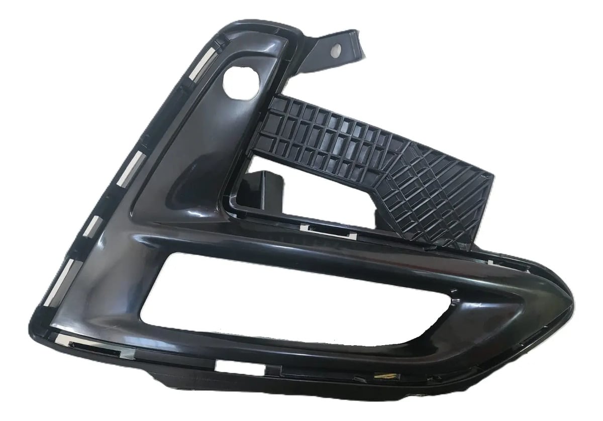 Bisel Faro Niebla Sensor Derecho Delantero Nissan Sentra 2020-2023