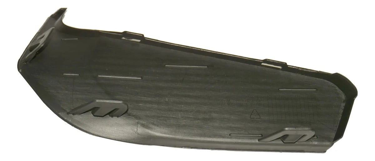 Bisel Faro Niebla Izq O Der -2018 Negro Derecho Chevrolet Malibu 2016-2018