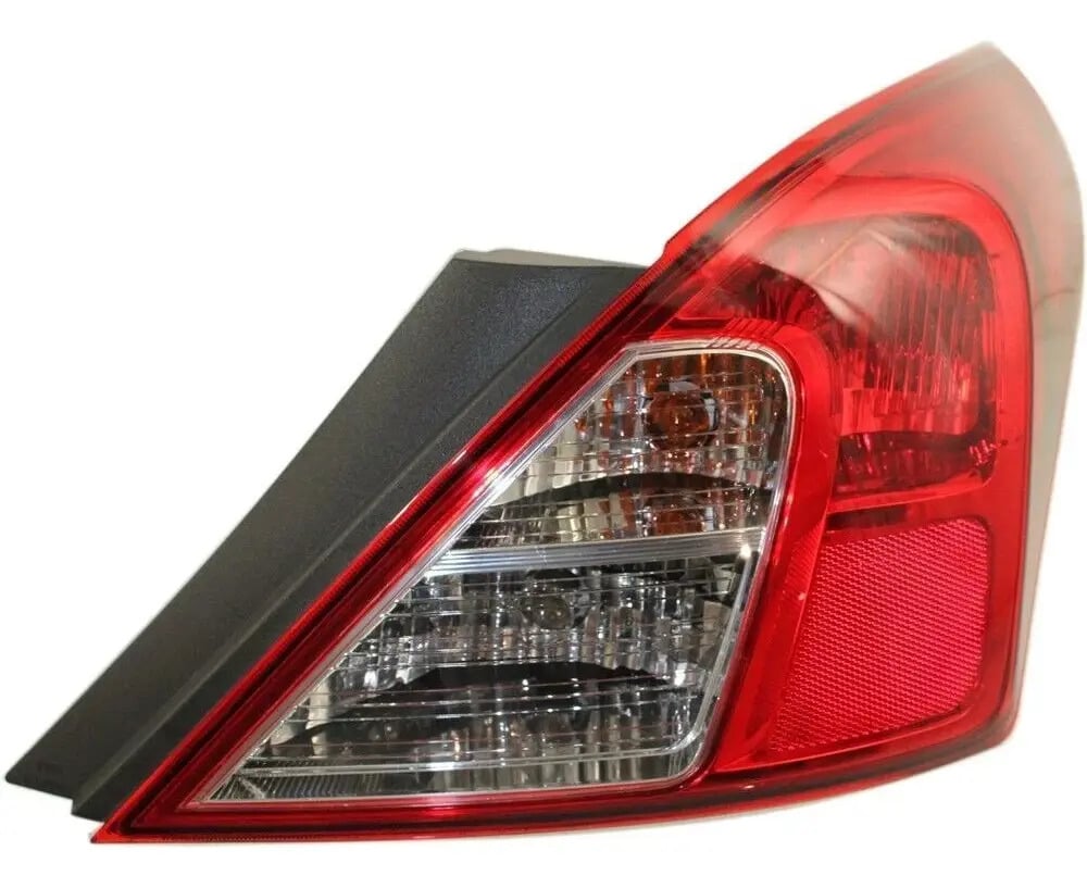 Calaveras Mica Versa Derecho Trasero Nissan Versa 2012-2019