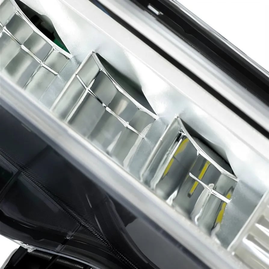 Faro De Niebla Derecho Delantero Ford Explorer 2020-2023