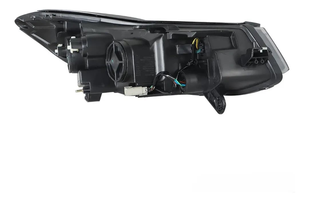 Faro Sin Lupa Izquierdo Delantero Chevrolet Trax 2017-2023