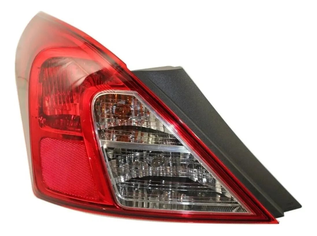 Calavera Mica Versa Izquierdo Trasero Nissan Versa 2012-2019