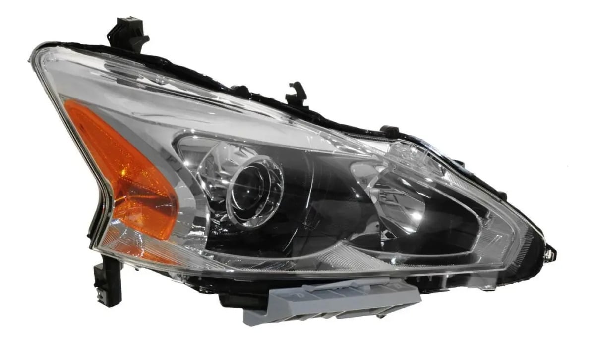 Faro Foco Derecho Delantero Nissan Altima 2013-2015